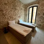 Notre Dame Apart Hotel