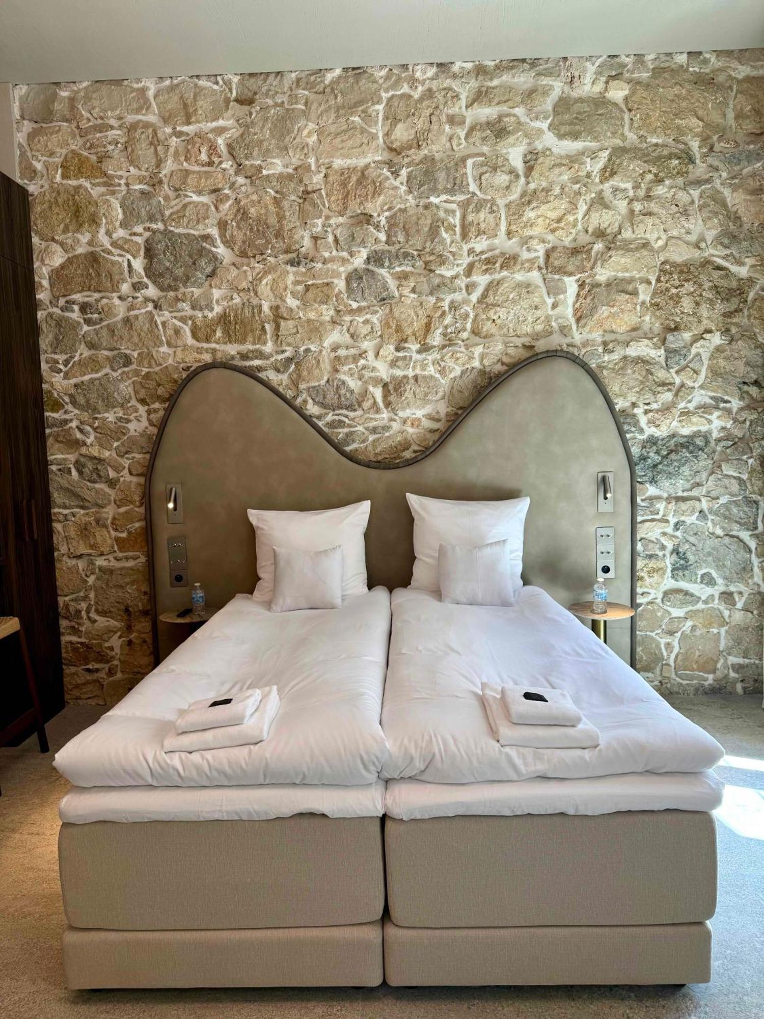 Notre Dame Renovated 2025 Aparthotel *